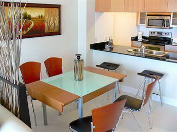Opera Suites And Marina Doral Kültér fotó